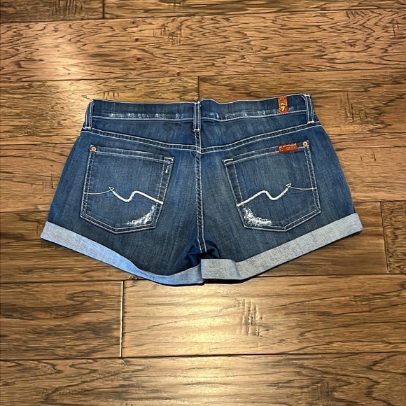 7 For All Mankind Cuffed Mid Rise Shorts Size 28 - Picture 2 of 16